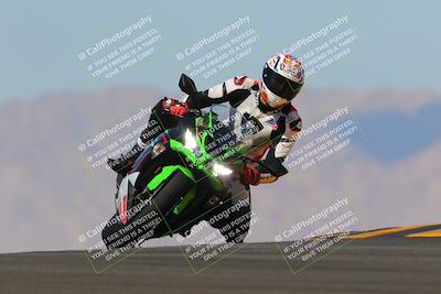 media/Oct-08-2022-SoCal Trackdays (Sat) [[1fc3beec89]]/Turn 9 (1pm)/